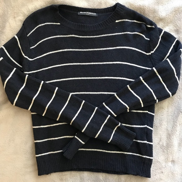 Brandy Melville Sweaters - Brandy Melville Sweater - NEW